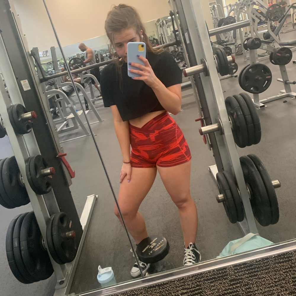 Alaphalete crossover shorts